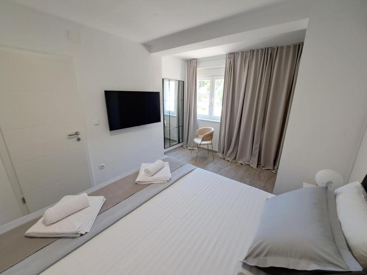 House Seadream - 50 Meters From The Sea * Brodarica (Sibenik-Knin)